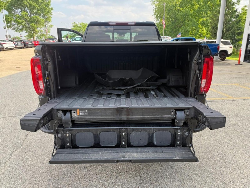 GMC Sierra 1500 Vehicle Image 15