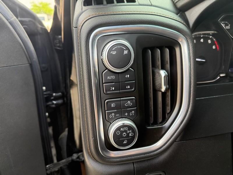 GMC Sierra 1500 Vehicle Image 23