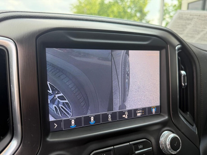 GMC Sierra 1500 Vehicle Image 36