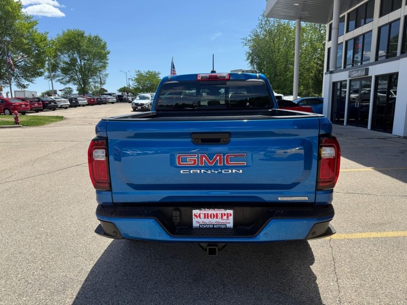 GMC Canyon Vehicle Image 06