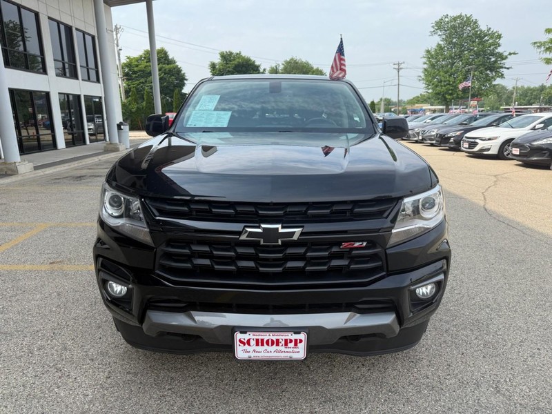 Chevrolet Colorado Vehicle Image 02