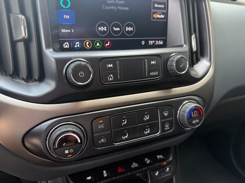 Chevrolet Colorado Vehicle Image 27