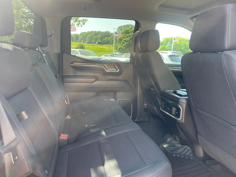 GMC Sierra 1500 Vehicle Image 13