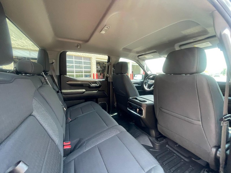 GMC Sierra 1500 Vehicle Image 13