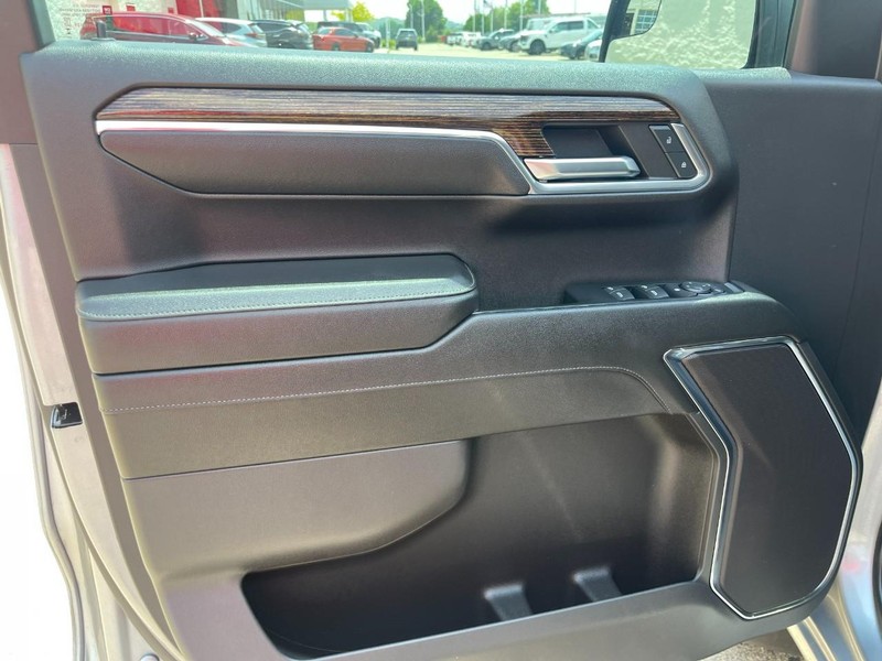 GMC Sierra 1500 Vehicle Image 19
