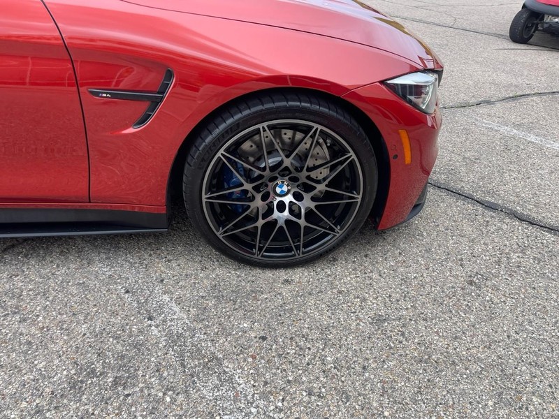 BMW M4 Vehicle Image 07