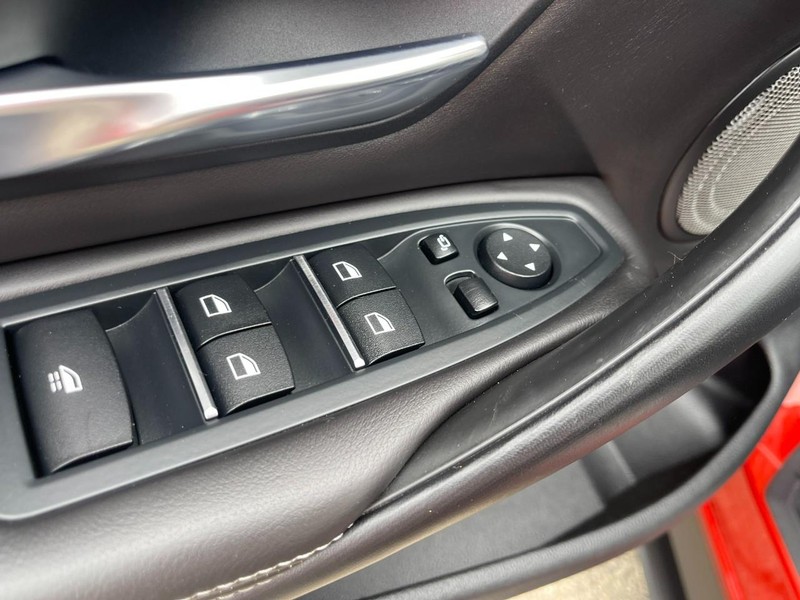 BMW M4 Vehicle Image 22