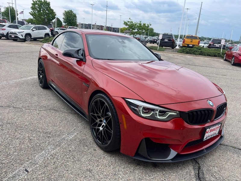 BMW M4 Vehicle Image 36