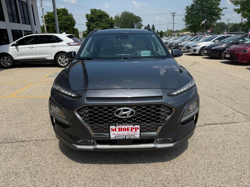 Hyundai Kona Vehicle Image 02