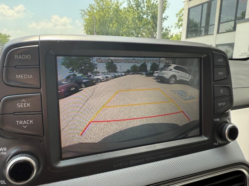Hyundai Kona Vehicle Image 28