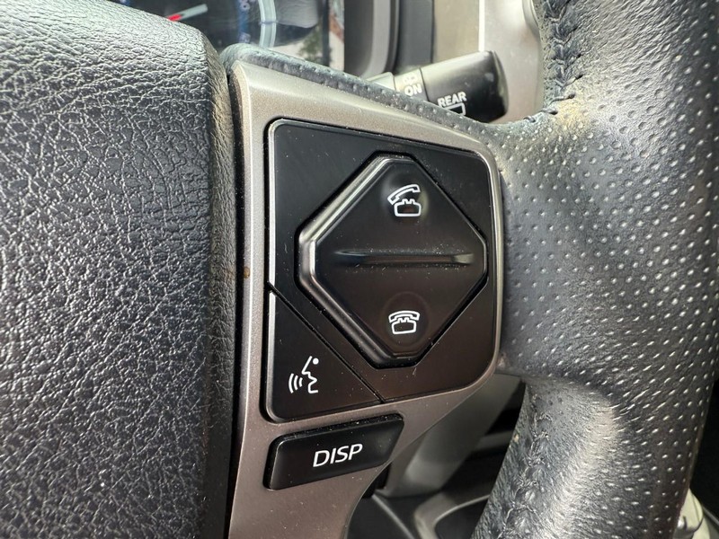 Toyota 4Runner Vehicle Image 28