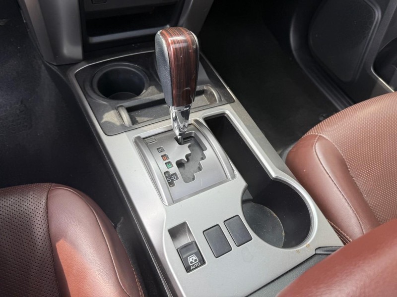 Toyota 4Runner Vehicle Image 37