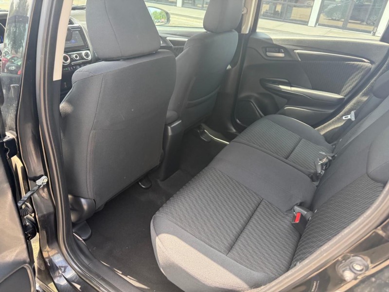 Honda Fit Vehicle Image 12
