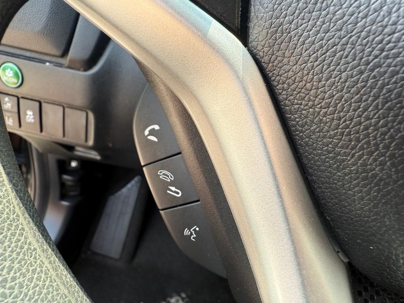 Honda Fit Vehicle Image 21