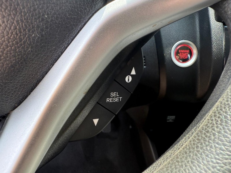 Honda Fit Vehicle Image 25
