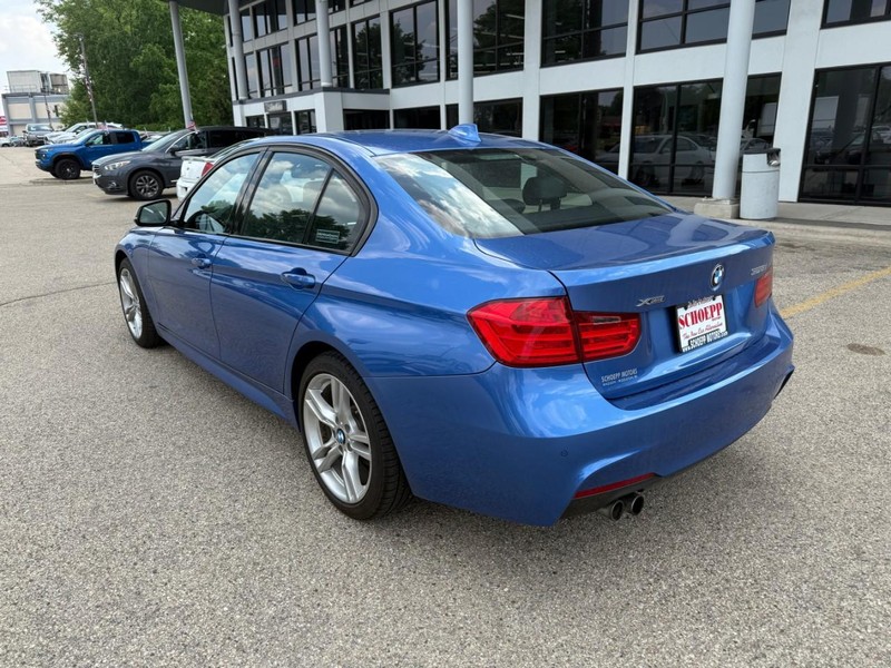 BMW 3 Series Vehicle Image 07
