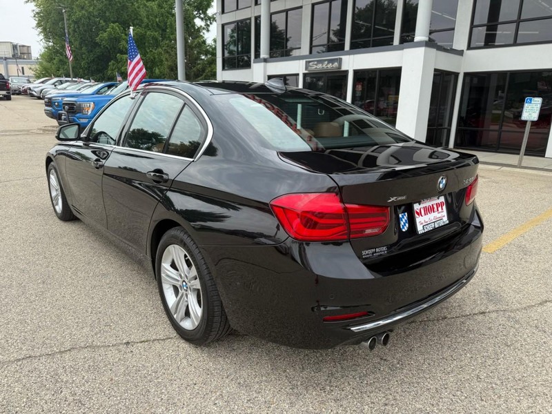 BMW 3 Series Vehicle Image 07