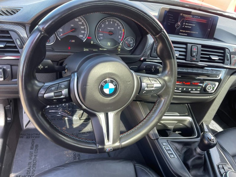 BMW M3 Vehicle Image 26