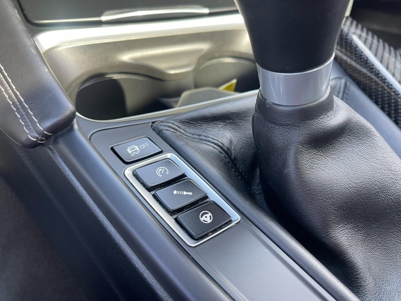 BMW M3 Vehicle Image 37
