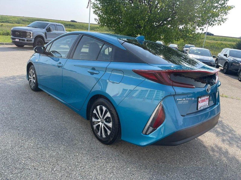 Toyota Prius Prime Vehicle Image 05