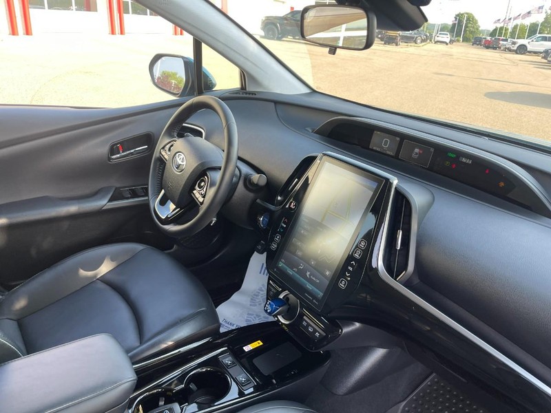 Toyota Prius Prime Vehicle Image 07