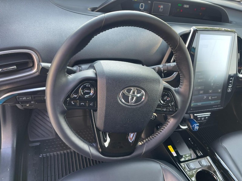 Toyota Prius Prime Vehicle Image 20