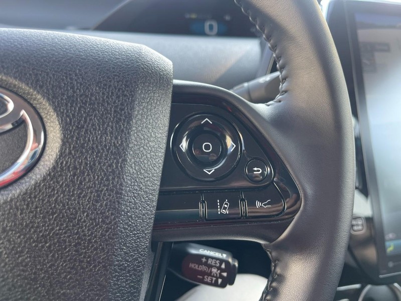Toyota Prius Prime Vehicle Image 22