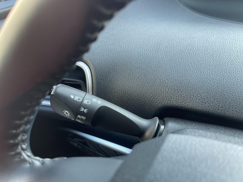 Toyota Prius Prime Vehicle Image 23
