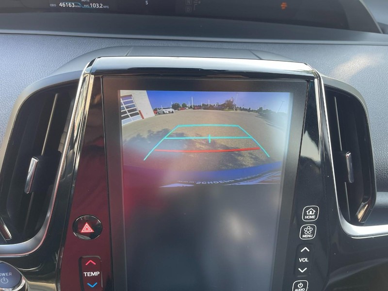 Toyota Prius Prime Vehicle Image 28