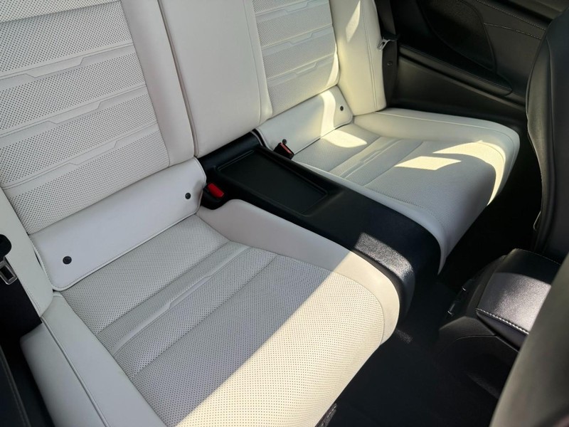 Lexus RC Vehicle Image 29
