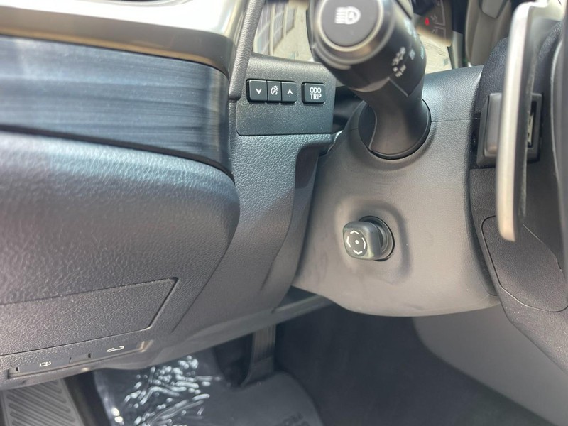 Lexus ES Vehicle Image 27