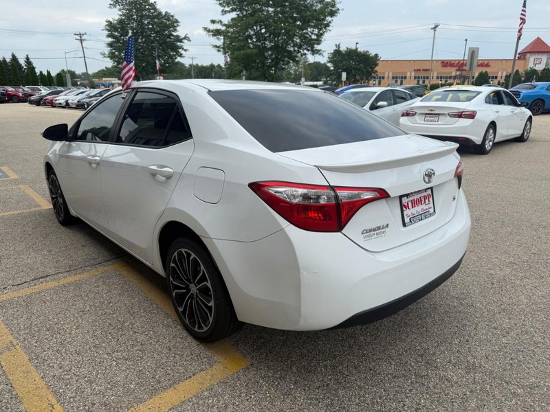 Toyota Corolla Vehicle Image 07
