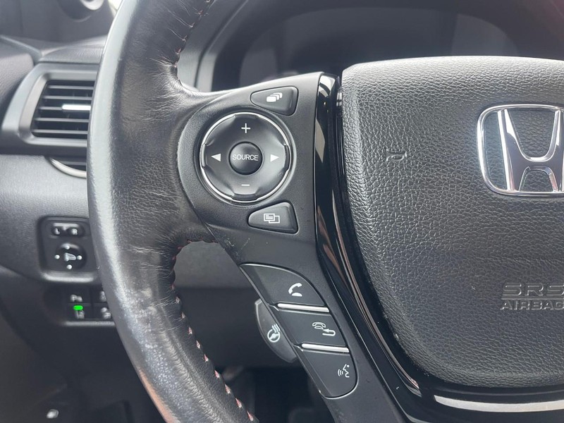 Honda Ridgeline Vehicle Image 28