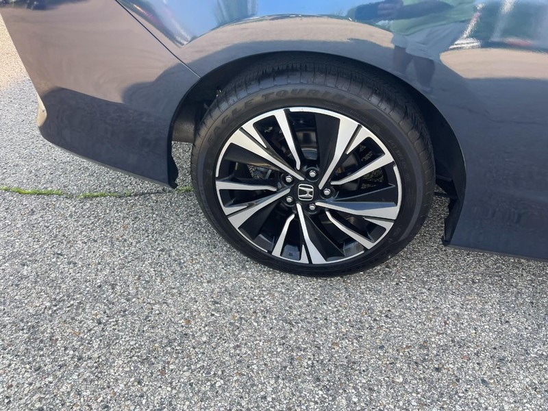 Honda Accord Coupe Vehicle Image 08