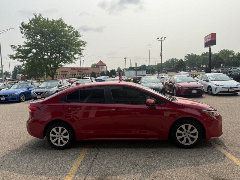 Toyota Corolla Vehicle Image 04