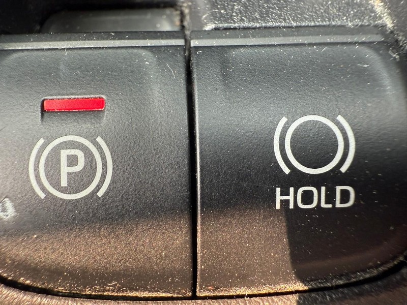 Toyota Corolla Vehicle Image 25