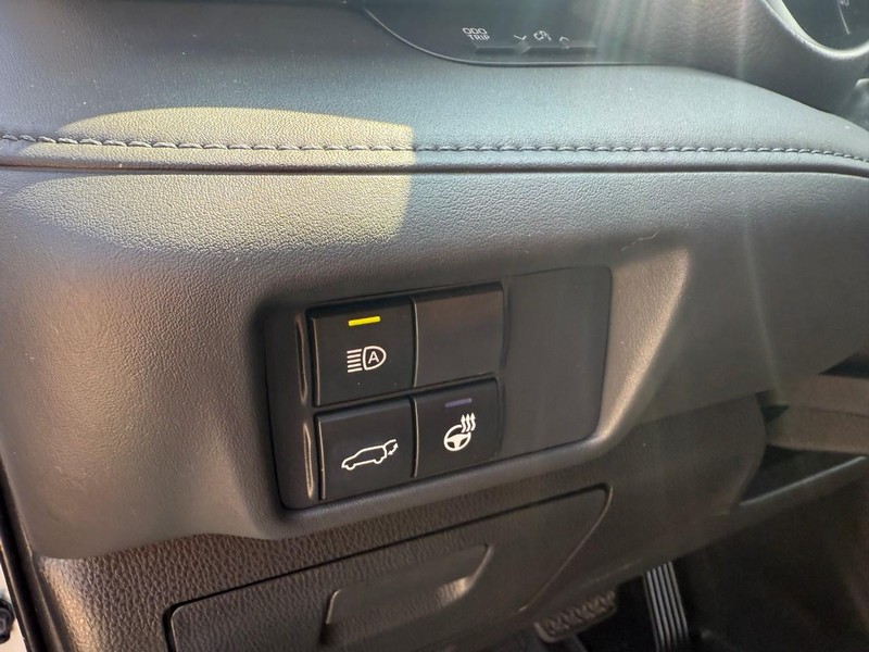 Toyota Highlander Vehicle Image 22