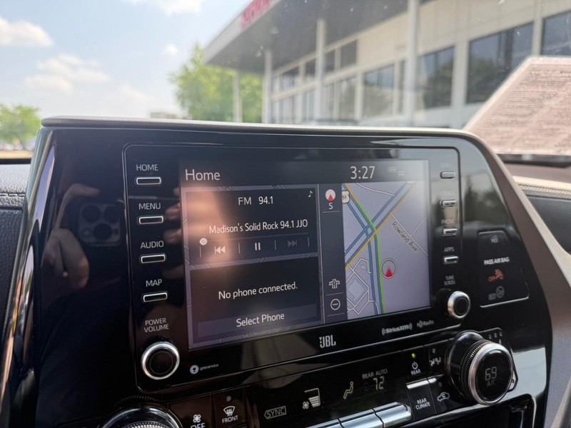 Toyota Highlander Vehicle Image 28