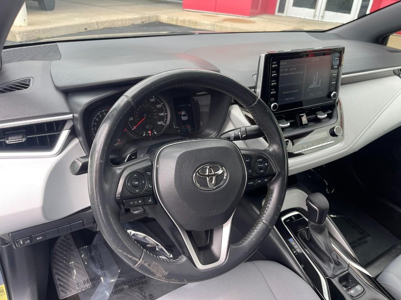 Toyota Corolla Vehicle Image 22