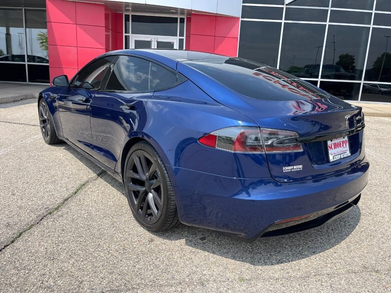 Tesla Model S Vehicle Image 05