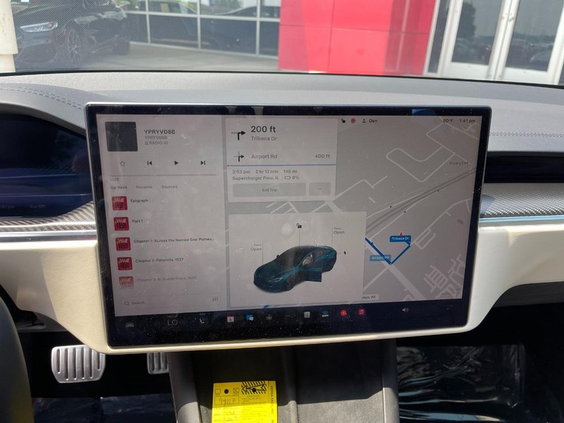 Tesla Model S Vehicle Image 27