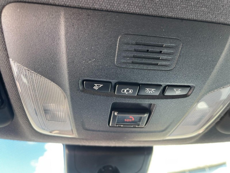 Toyota Corolla Vehicle Image 30