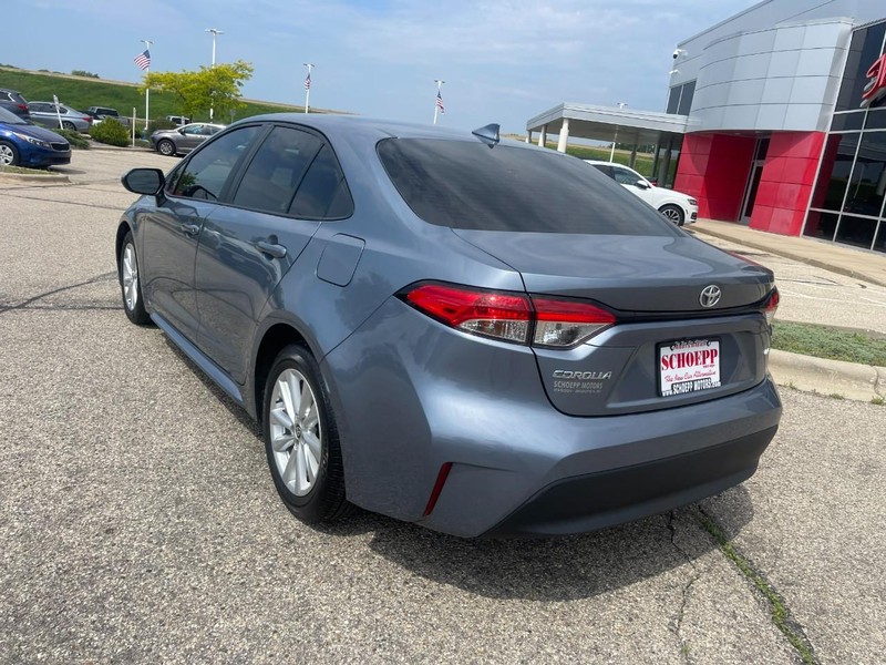 Toyota Corolla Vehicle Image 04
