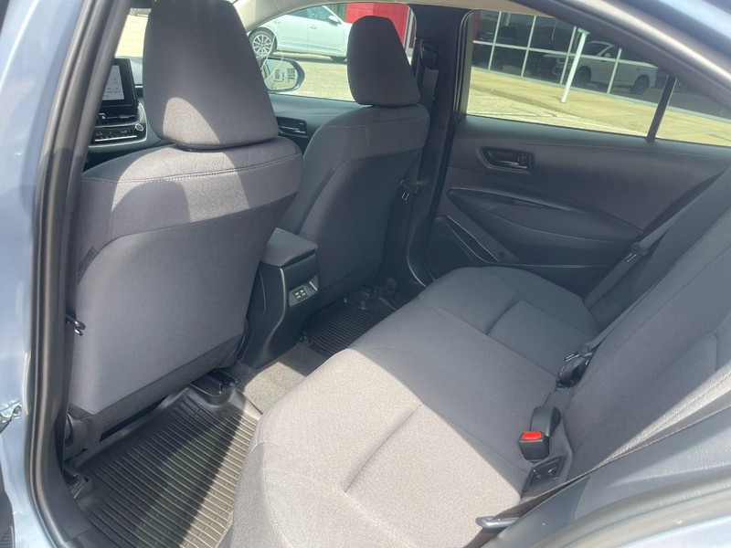 Toyota Corolla Vehicle Image 17