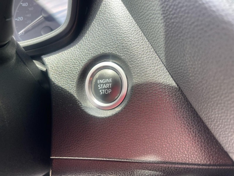 Toyota Corolla Vehicle Image 27