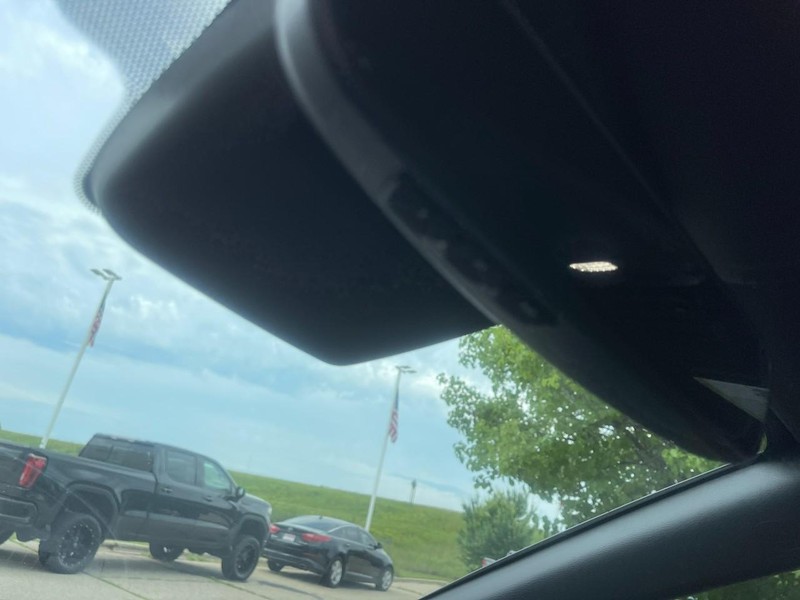 Toyota Camry Vehicle Image 30