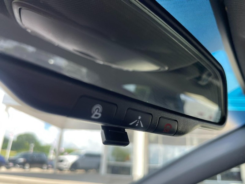 Hyundai Sonata Vehicle Image 32