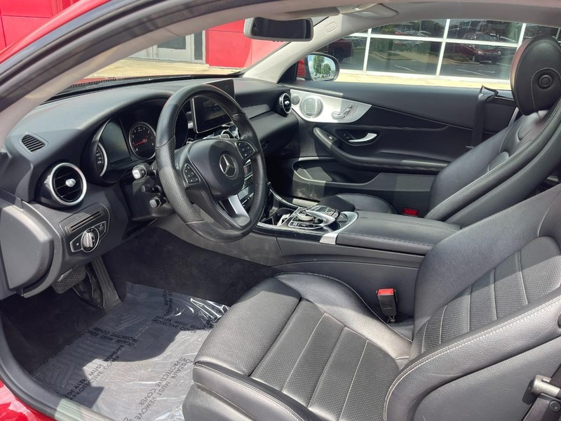 Mercedes-Benz C-Class Vehicle Image 11