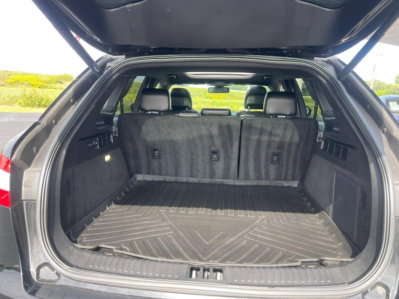 Lincoln MKX Vehicle Image 14