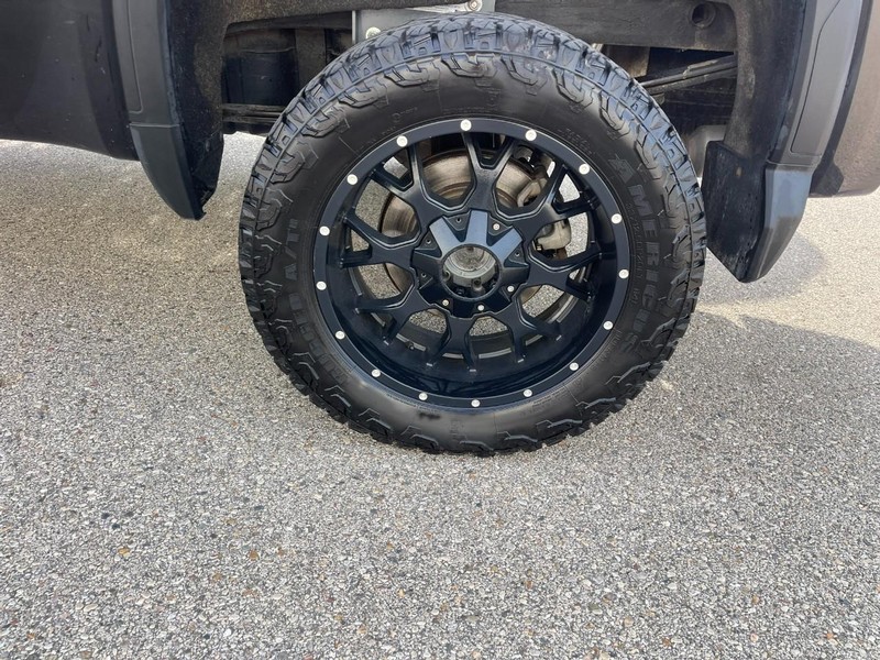 GMC Sierra 1500 Vehicle Image 06
